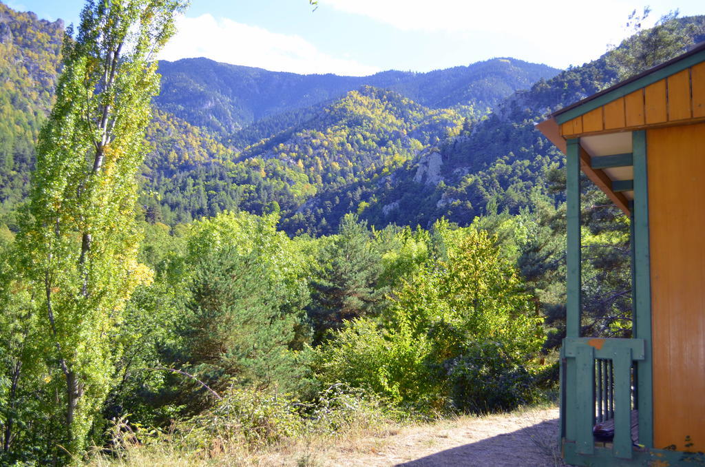 Camping Le P'Tit Bonheur Escaro Екстер'єр фото